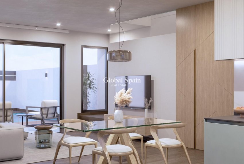 Nueva construcción  - VILLA -
SAN PEDRO DEL PINATAR - Pueblo
