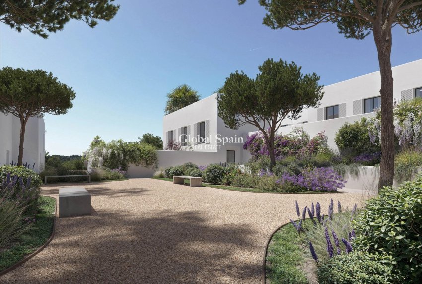 Nueva construcción  - VILLA -
SOTOGRANDE - Urbanización Sotogrande