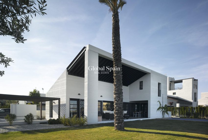 Nueva construcción  - VILLA -
SUCINA - Peraleja Golf