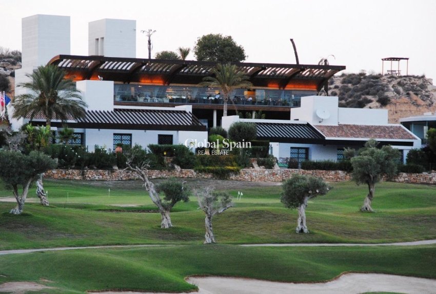 Nueva construcción  - VILLA -
SUCINA - Peraleja Golf
