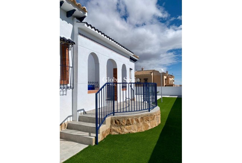 Nueva construcción  - VILLA -
TORRE PACHECO - La Torre Golf