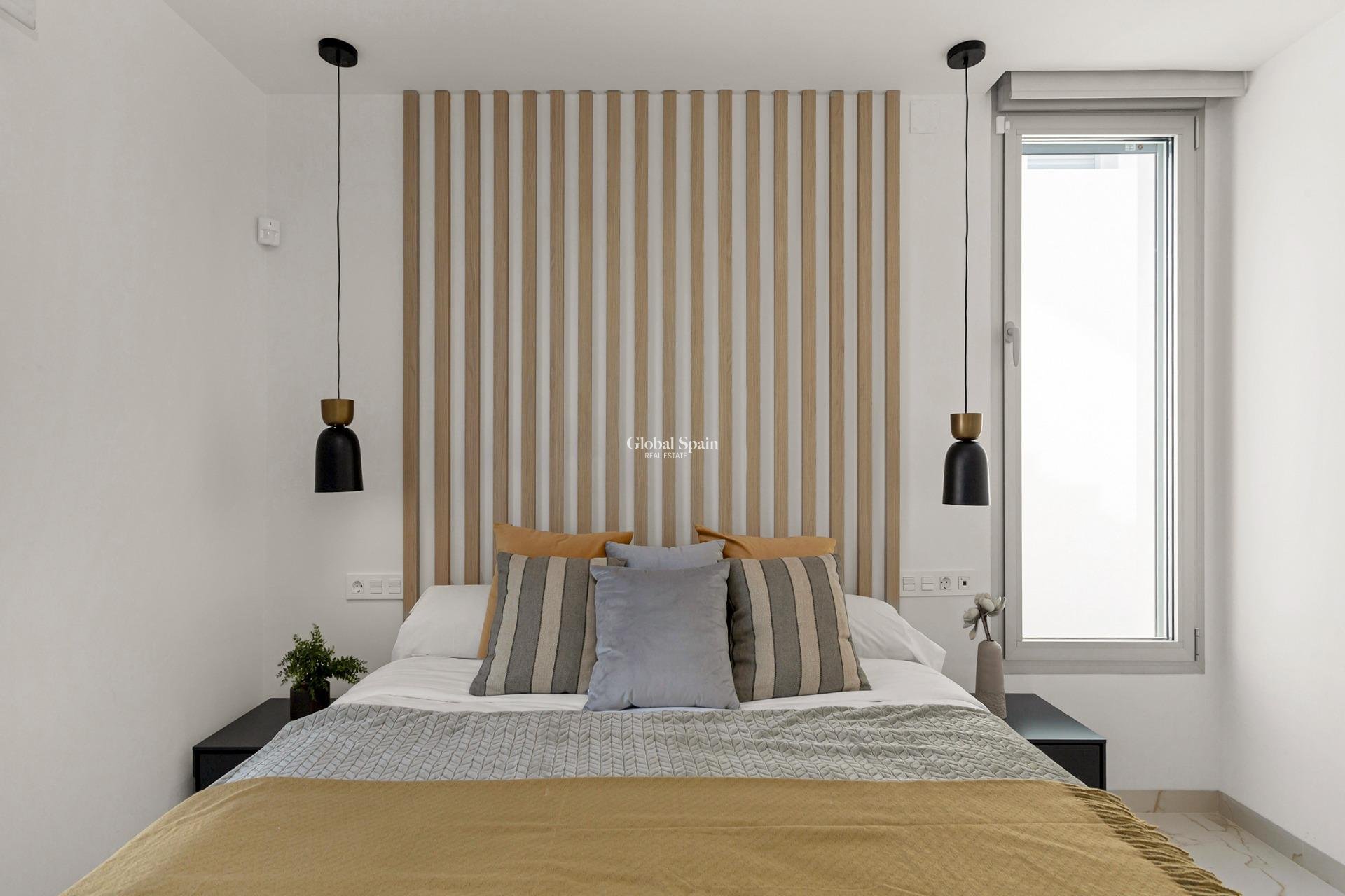 Nueva construcción  - Villa -
TORREVIEJA - LOS BALCONES - LOS ALTOS