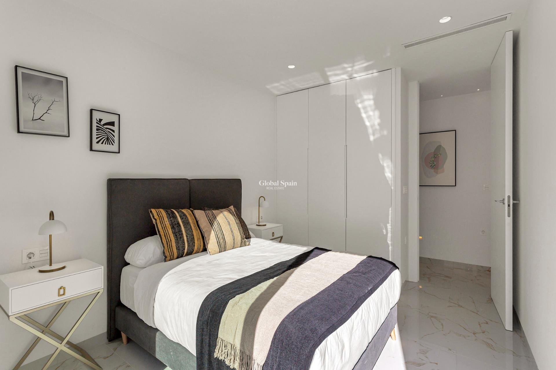 Nueva construcción  - Villa -
TORREVIEJA - LOS BALCONES - LOS ALTOS