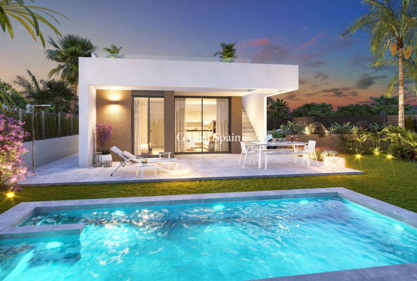 Nueva construcción  - VILLA -
VERA - Pueblo Salinas