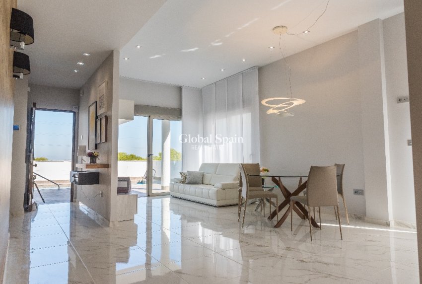 Nueva construcción  - Villa -
VILLAMARTÍN