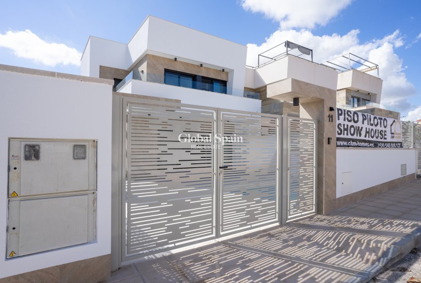 Nueva construcción  - VILLA -
VILLAMARTÍN