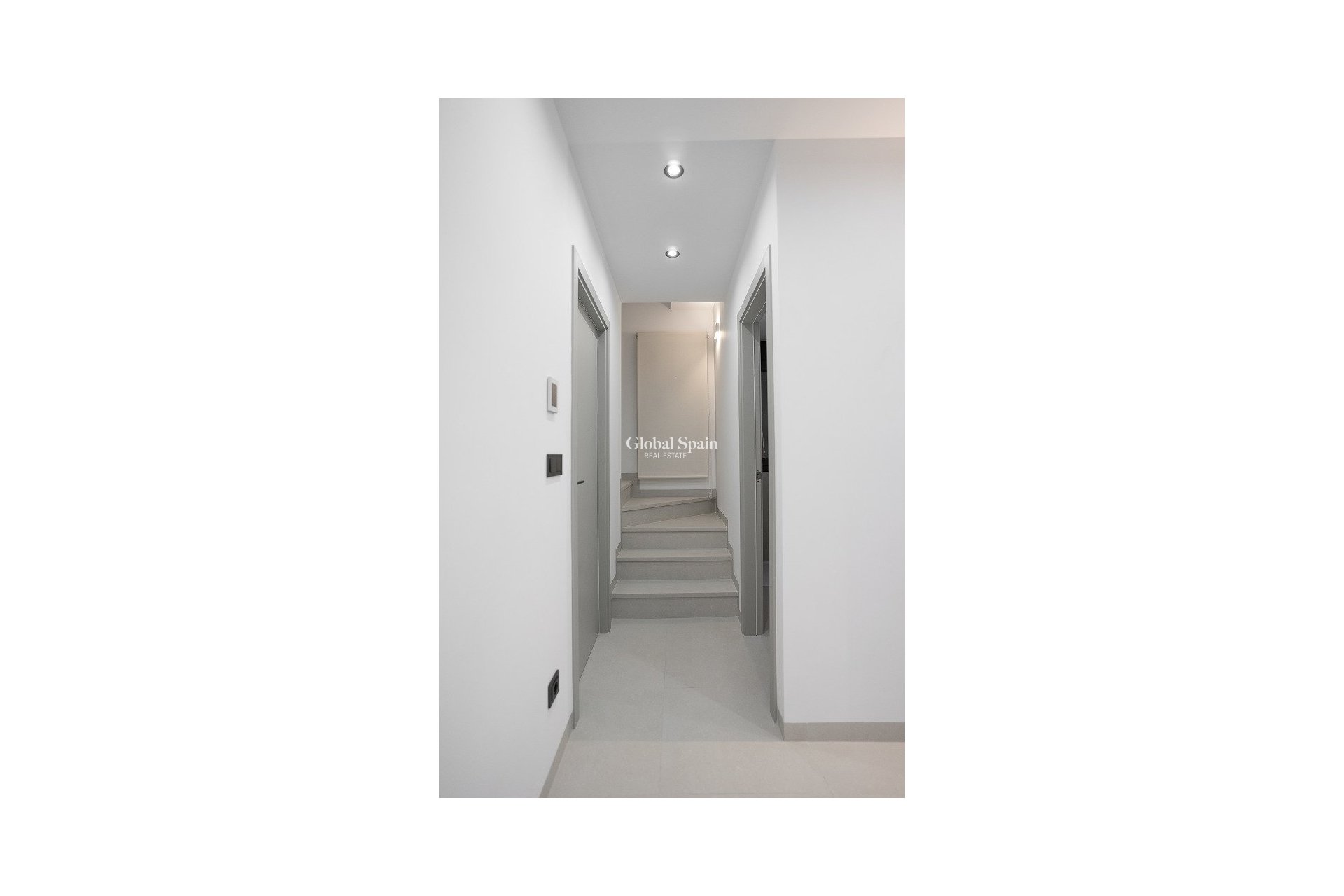 Nueva construcción  - VILLA -
VILLAMARTÍN