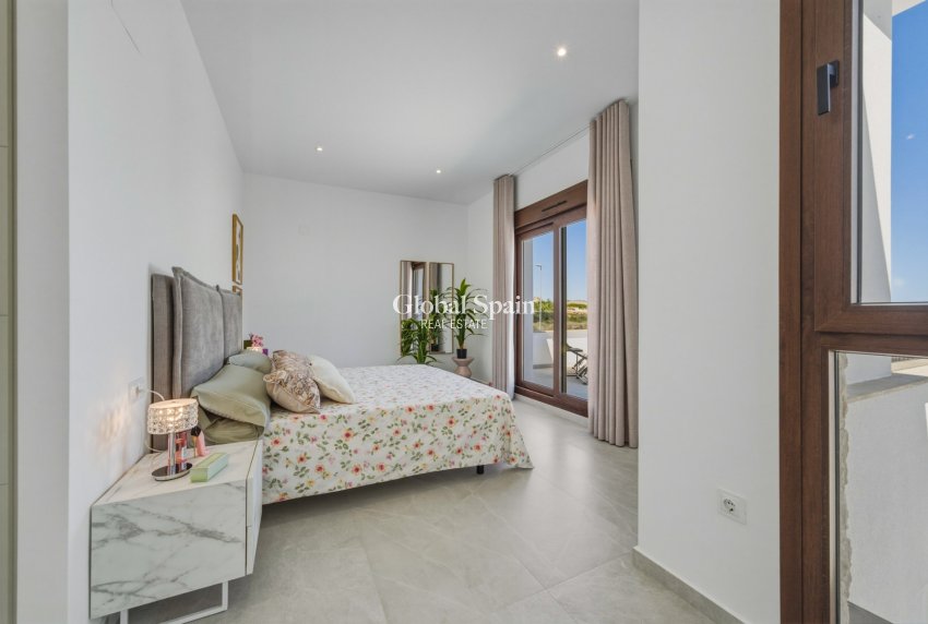 Nueva construcción  - VILLA -
VISTABELLA GOLF 