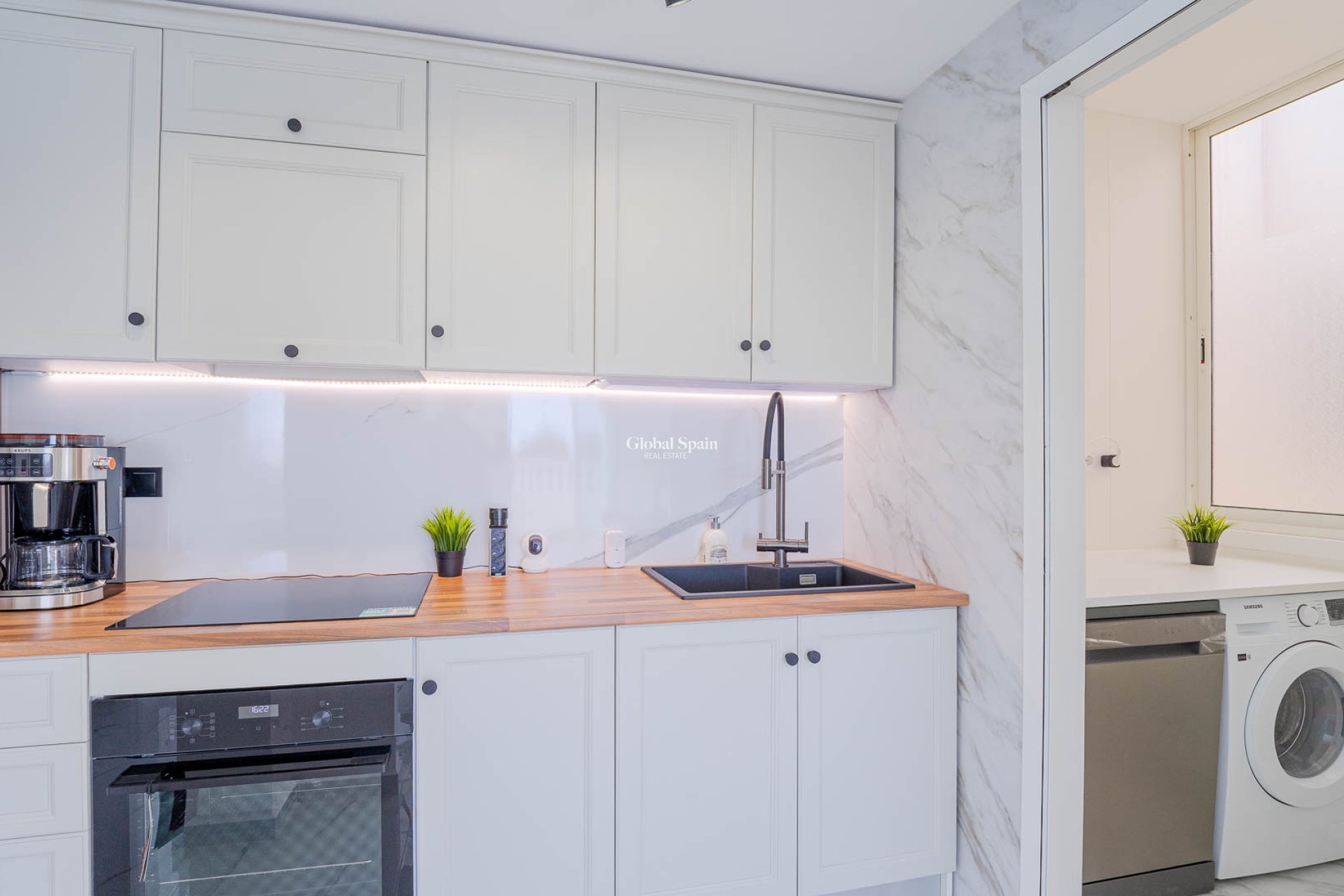 Odsprzedaż - 1. Mieszkanie / apartament -
ORIHUELA COSTA - Playa Flamenca