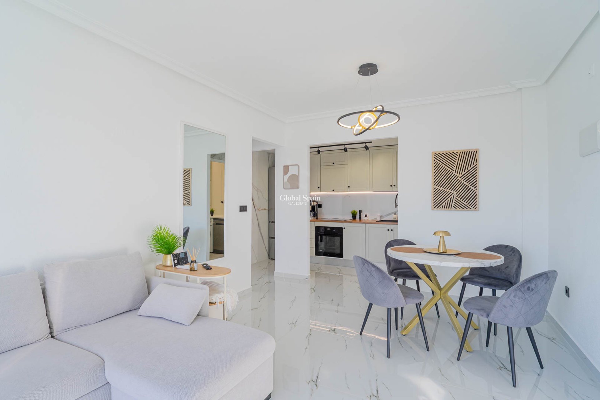 Odsprzedaż - 1. Mieszkanie / apartament -
ORIHUELA COSTA - Playa Flamenca