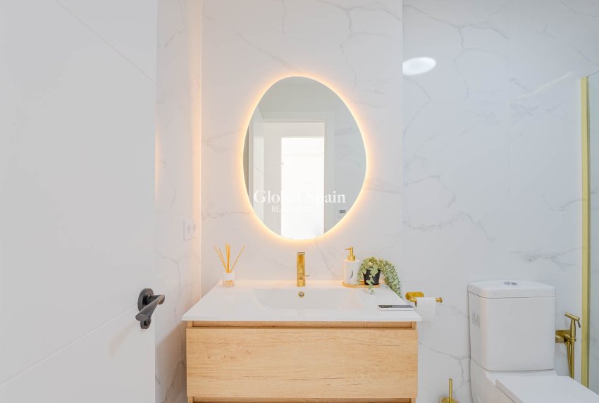 Odsprzedaż - 1. Mieszkanie / apartament -
ORIHUELA COSTA - Playa Flamenca