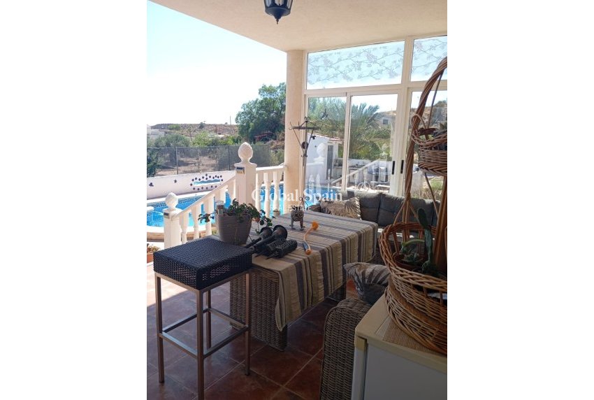 Odsprzedaż - 5. Finca / Nieruchomość wiejska -
Abanilla