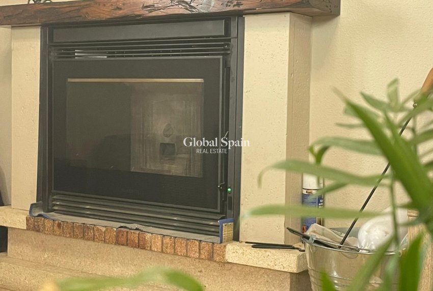 Odsprzedaż - 5. Finca / Nieruchomość wiejska -
Abanilla