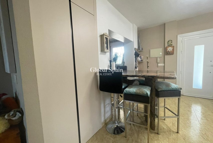 Odsprzedaż - 5. Finca / Nieruchomość wiejska -
Abanilla