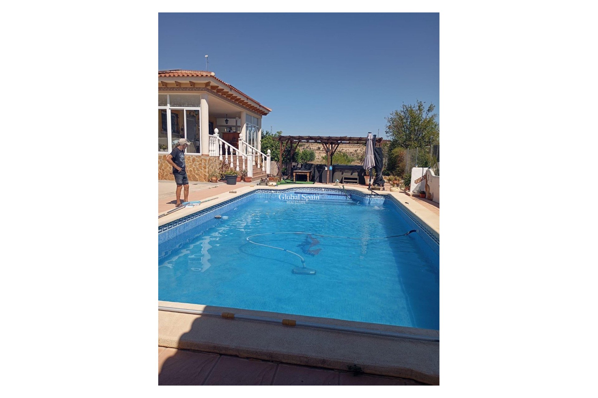 Odsprzedaż - 5. Finca / Nieruchomość wiejska -
Abanilla