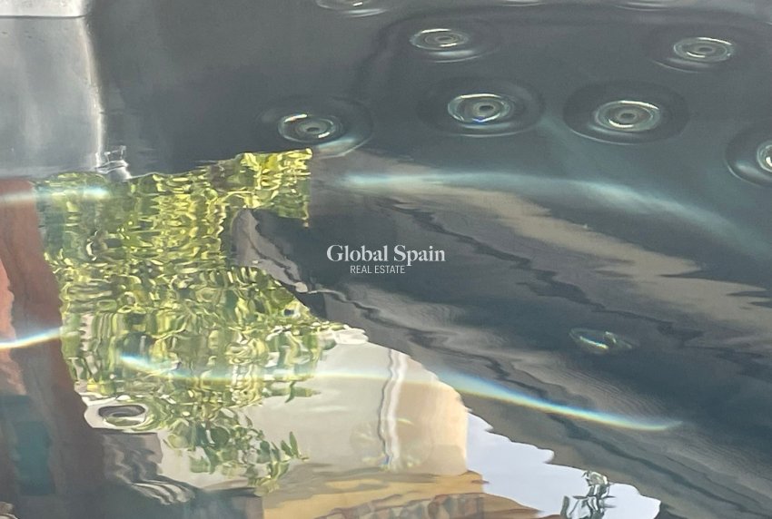 Odsprzedaż - 5. Finca / Nieruchomość wiejska -
Abanilla