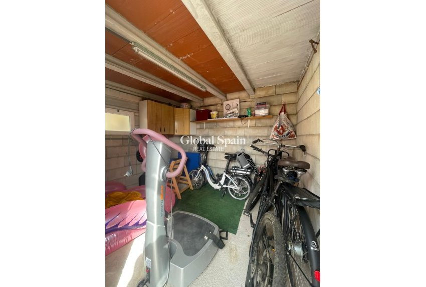 Odsprzedaż - 5. Finca / Nieruchomość wiejska -
Abanilla