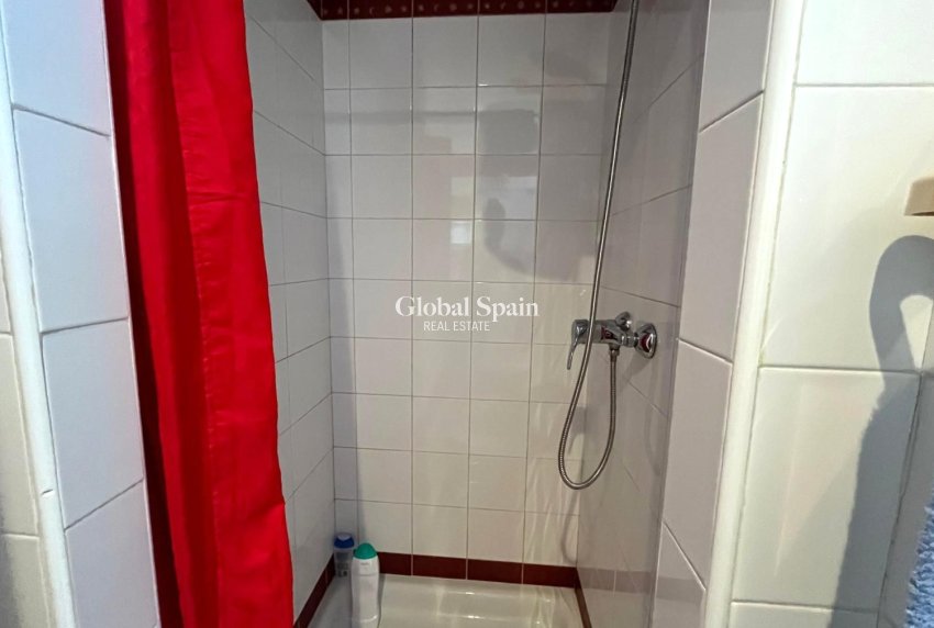 Odsprzedaż - Apartament -
Benidorm - Centro