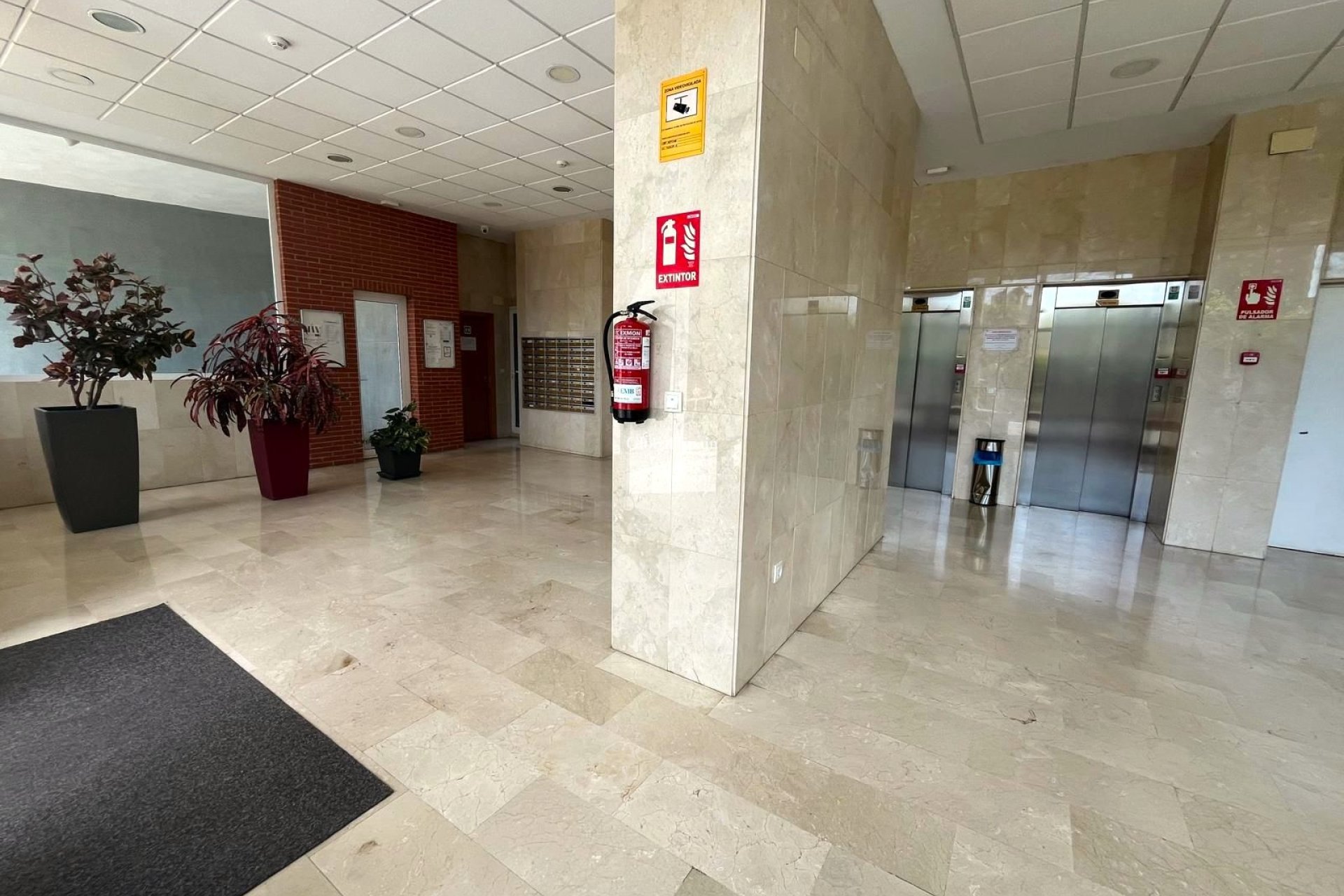 Odsprzedaż - Apartament -
Benidorm - Centro