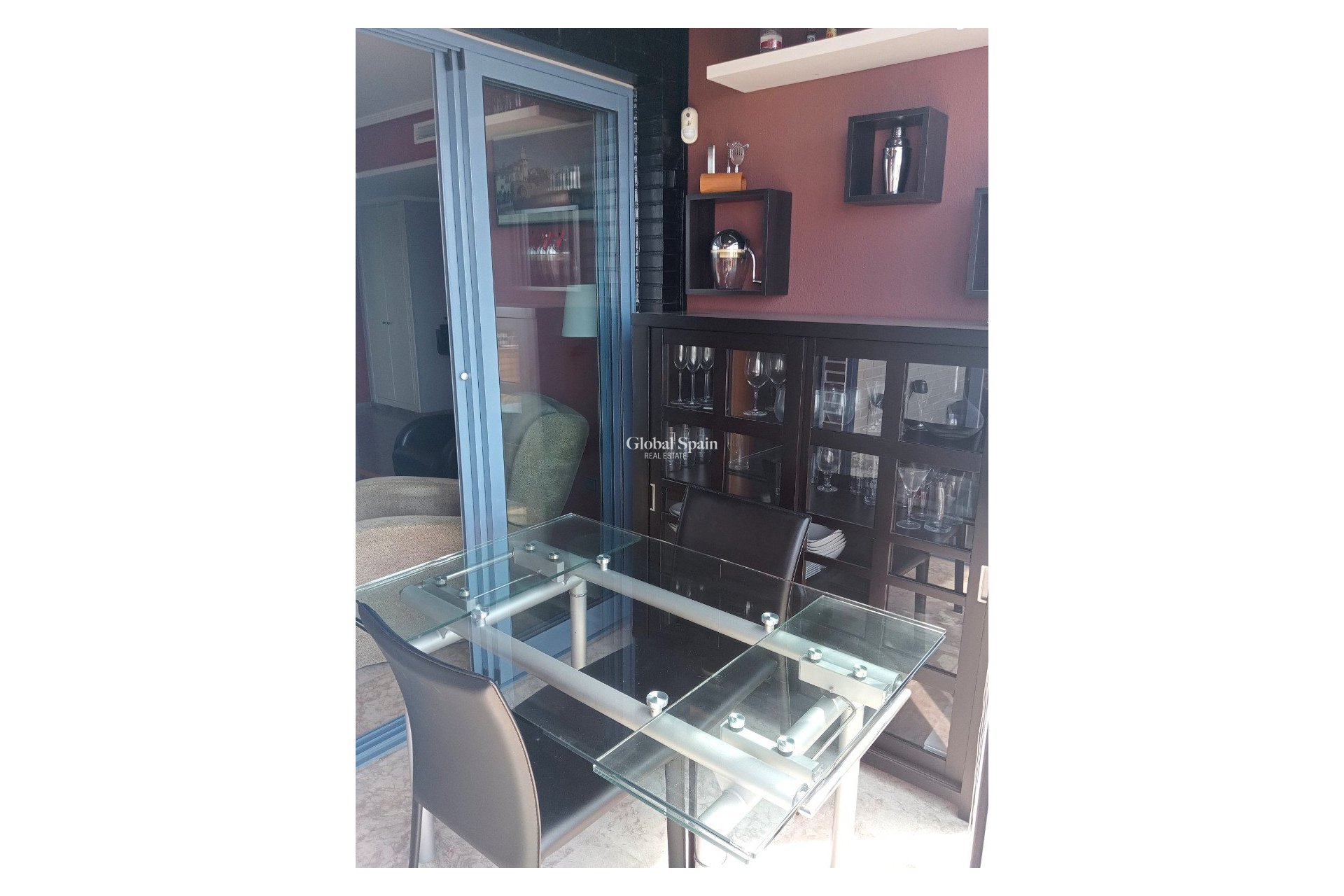 Odsprzedaż - Apartament -
Benidorm - Levante