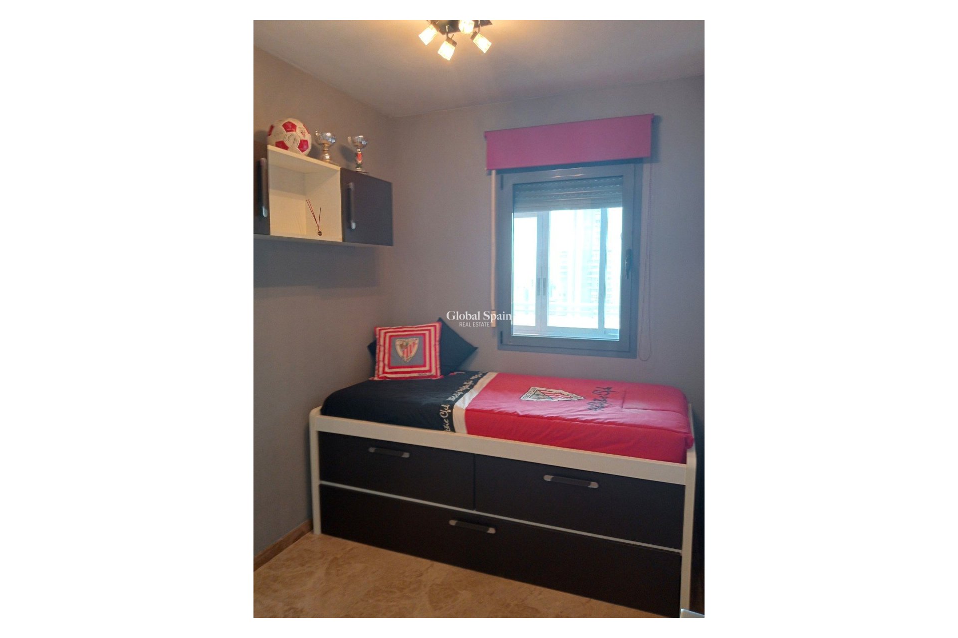 Odsprzedaż - Apartament -
Benidorm - Levante