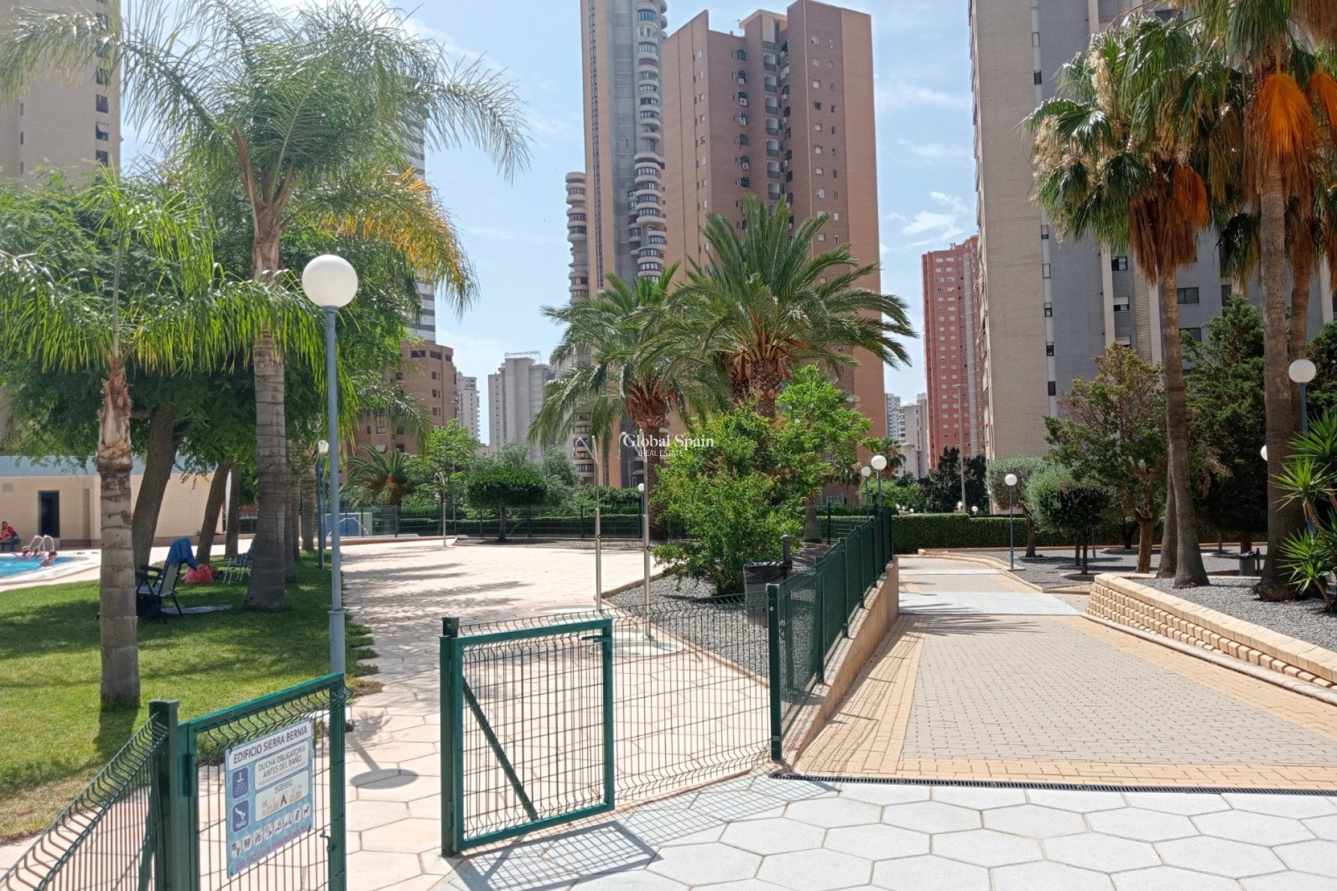 Odsprzedaż - Apartament -
Benidorm - Levante