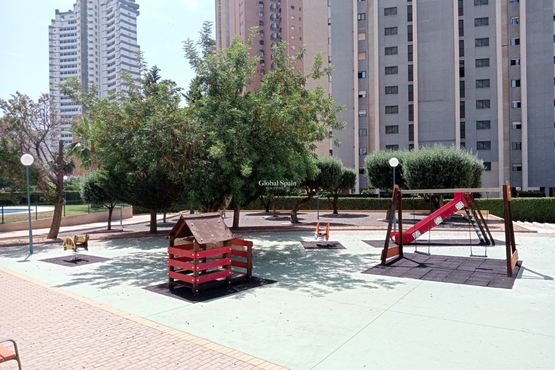 Odsprzedaż - Apartament -
Benidorm - Levante