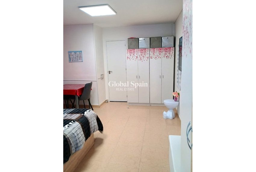 Odsprzedaż - Apartament -
Benidorm - Rincón de Loix