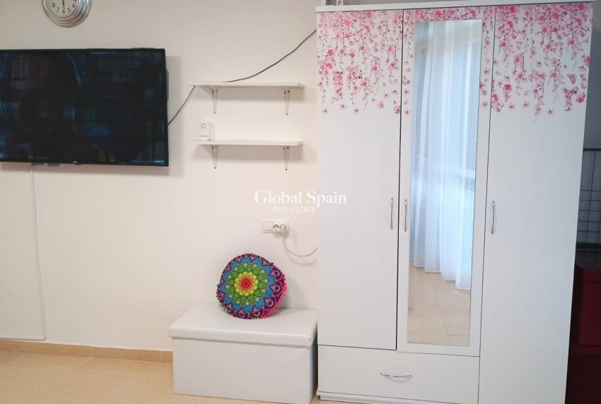 Odsprzedaż - Apartament -
Benidorm - Rincón de Loix