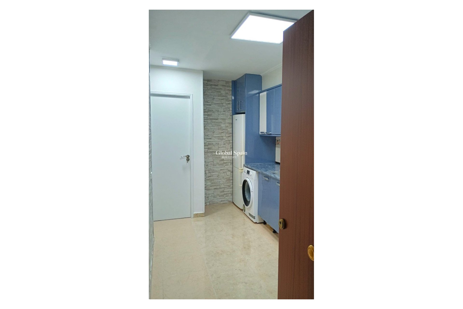 Odsprzedaż - Apartament -
Benidorm - Rincón de Loix