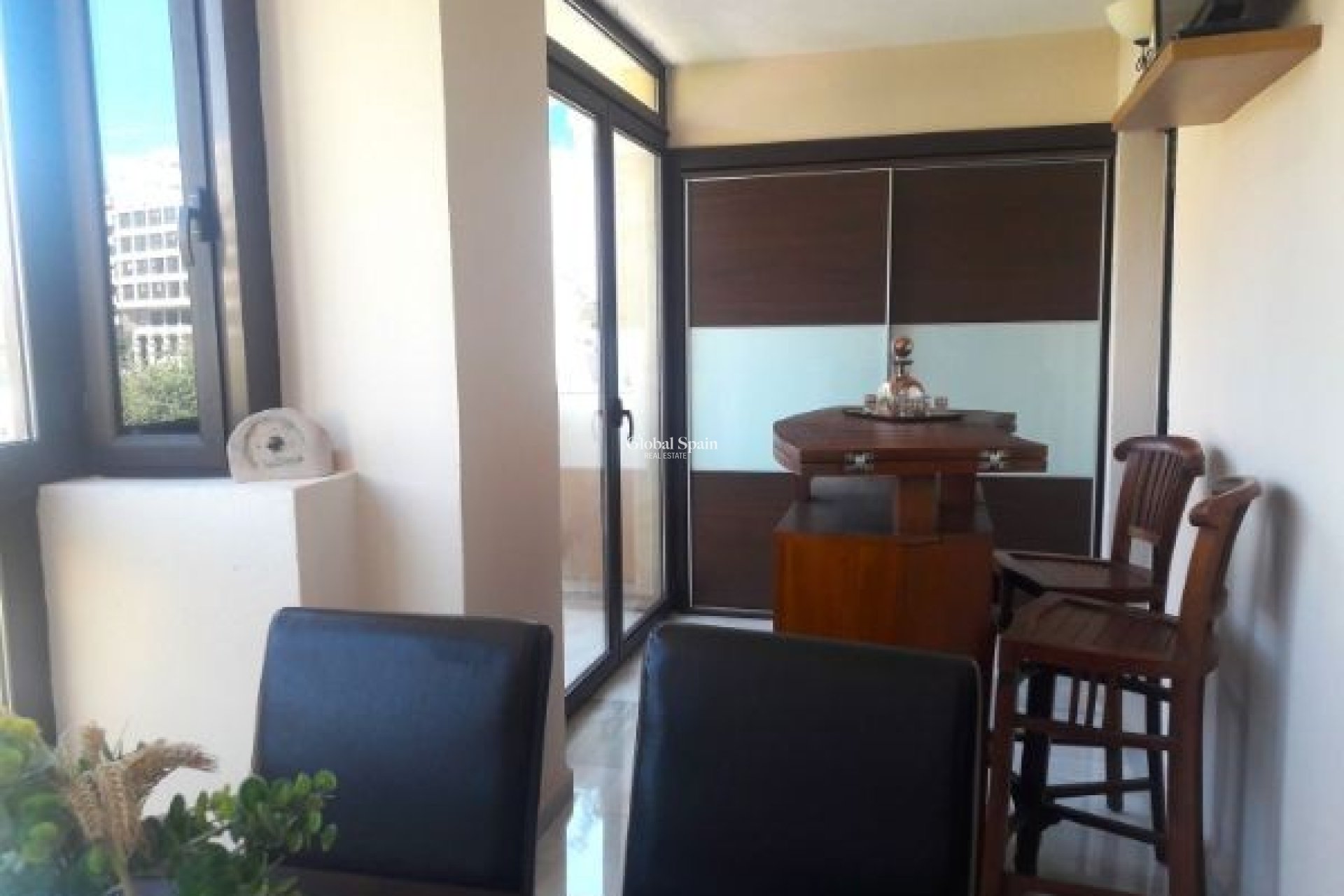 Odsprzedaż - Apartament -
BENIDORM - Zona de Poniente