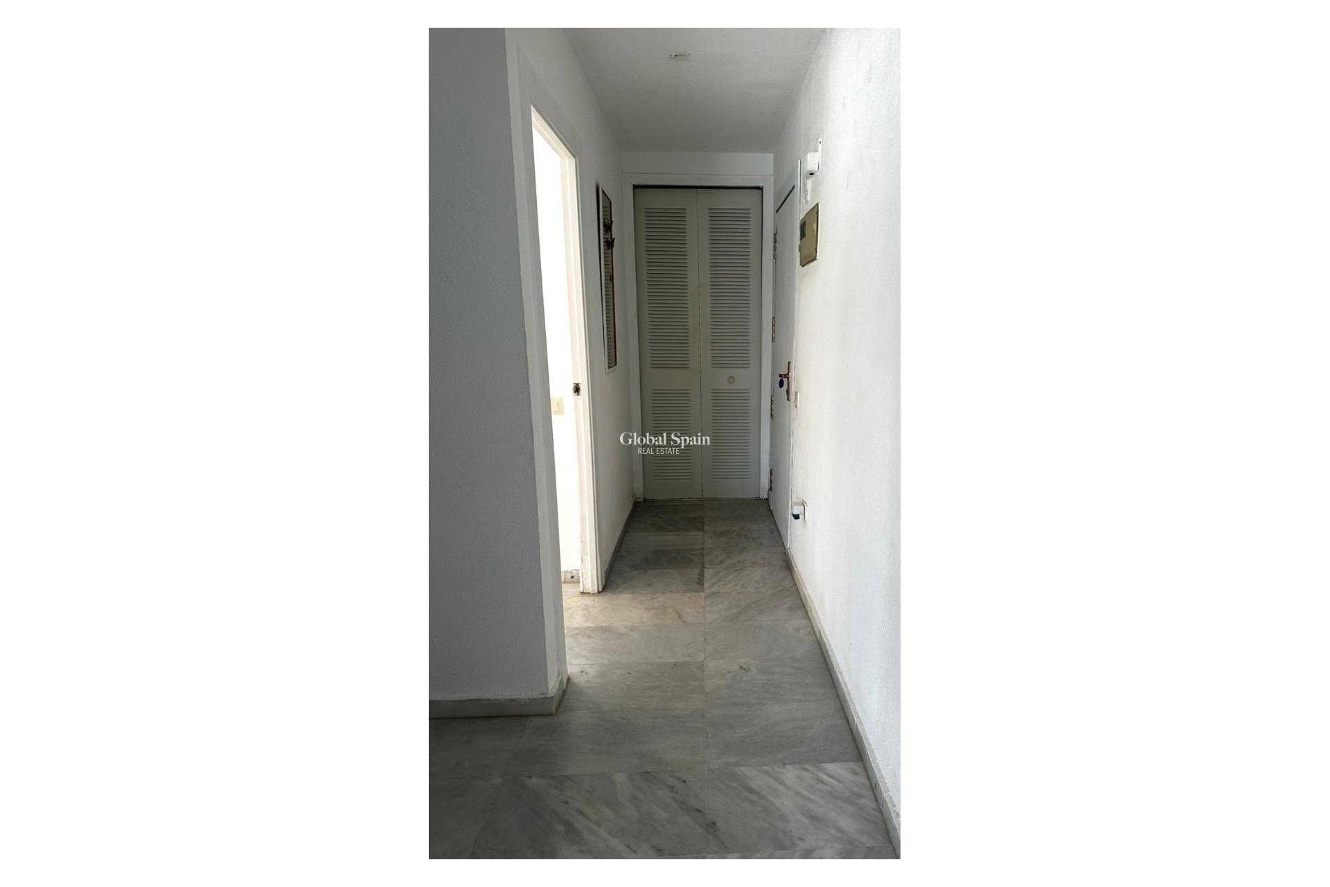 Odsprzedaż - Apartament -
Benidorm - Zona de Poniente