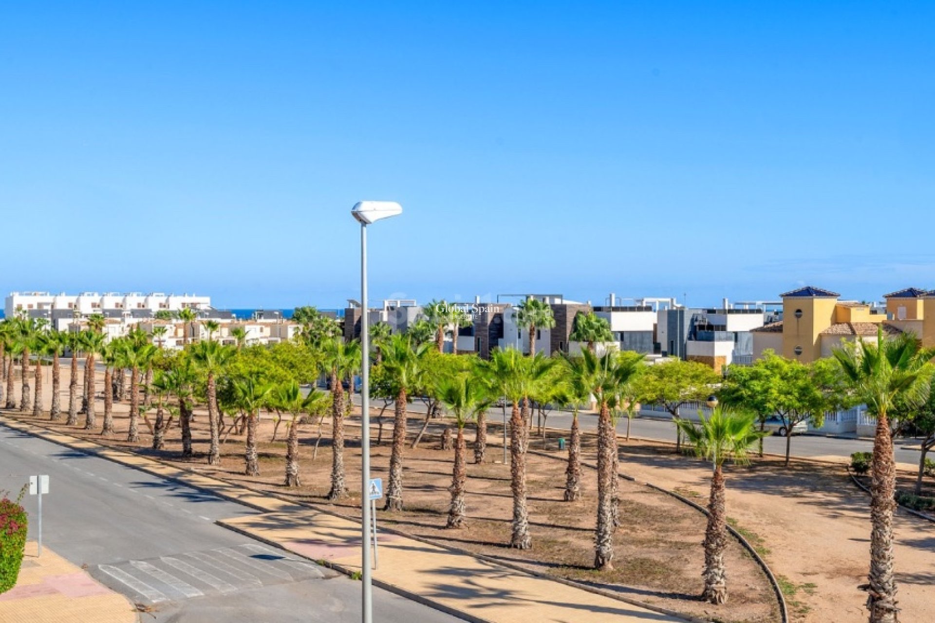 Odsprzedaż - Apartament -
Cabo Roig - Lomas de Cabo Roig