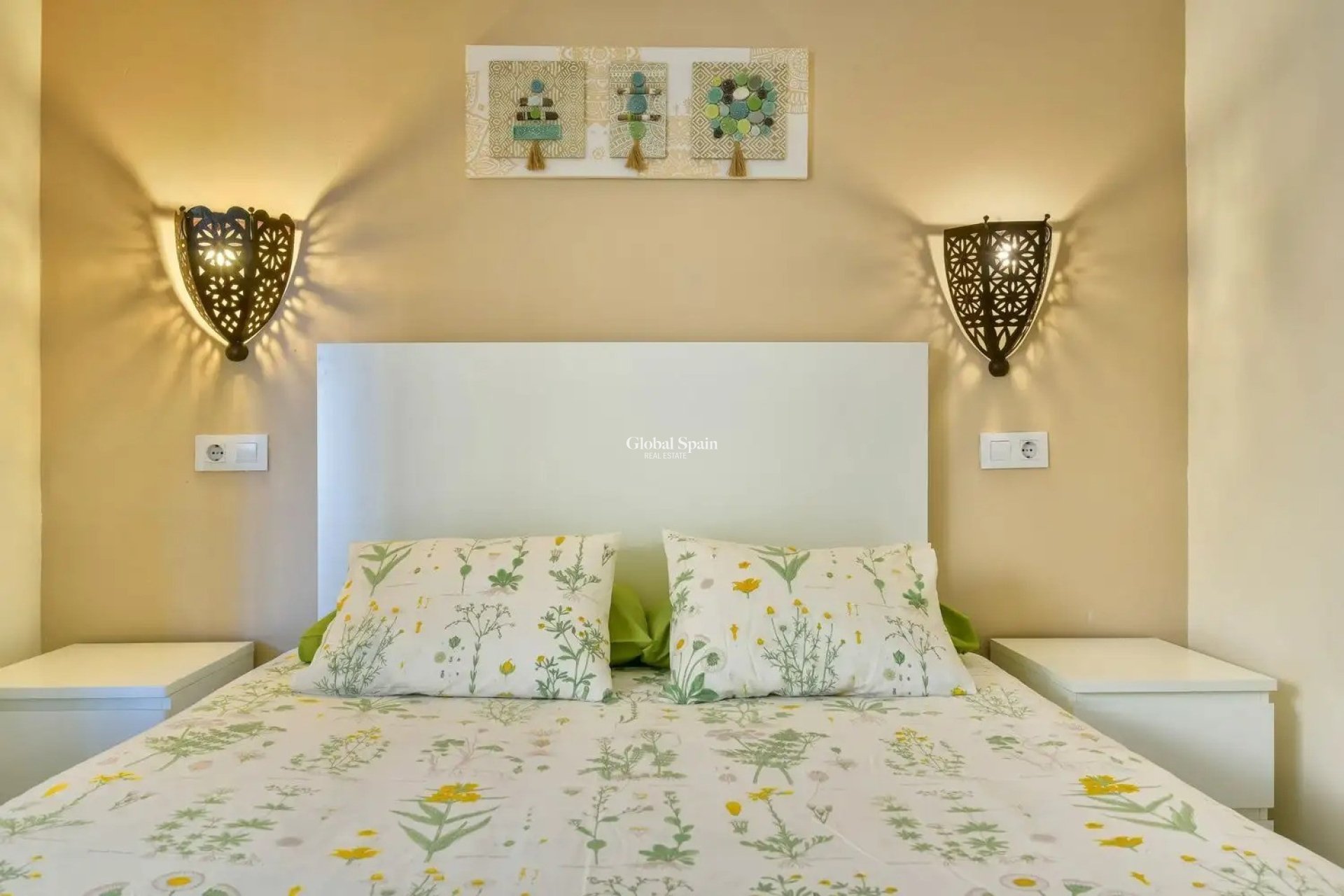 Odsprzedaż - Apartament -
Calpe - Zona Levante - Playa Fossa