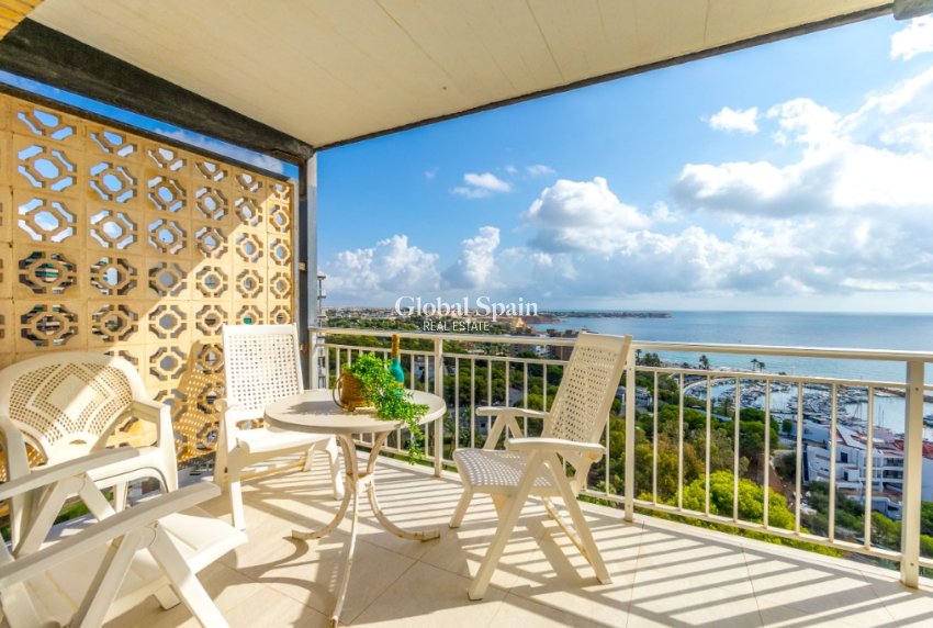 Odsprzedaż - Apartament -
CAMPOAMOR