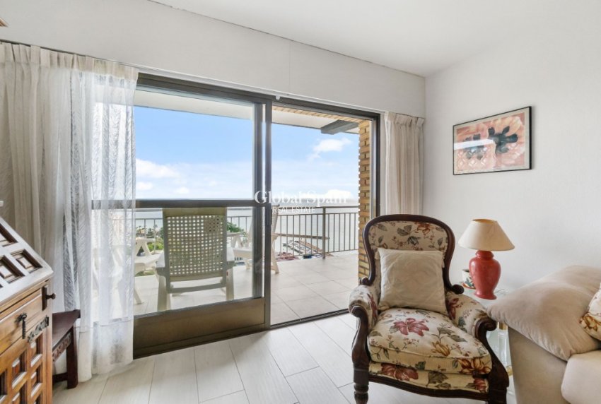 Odsprzedaż - Apartament -
CAMPOAMOR