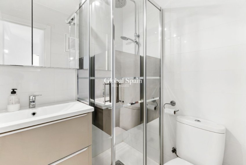 Odsprzedaż - Apartament -
CAMPOAMOR