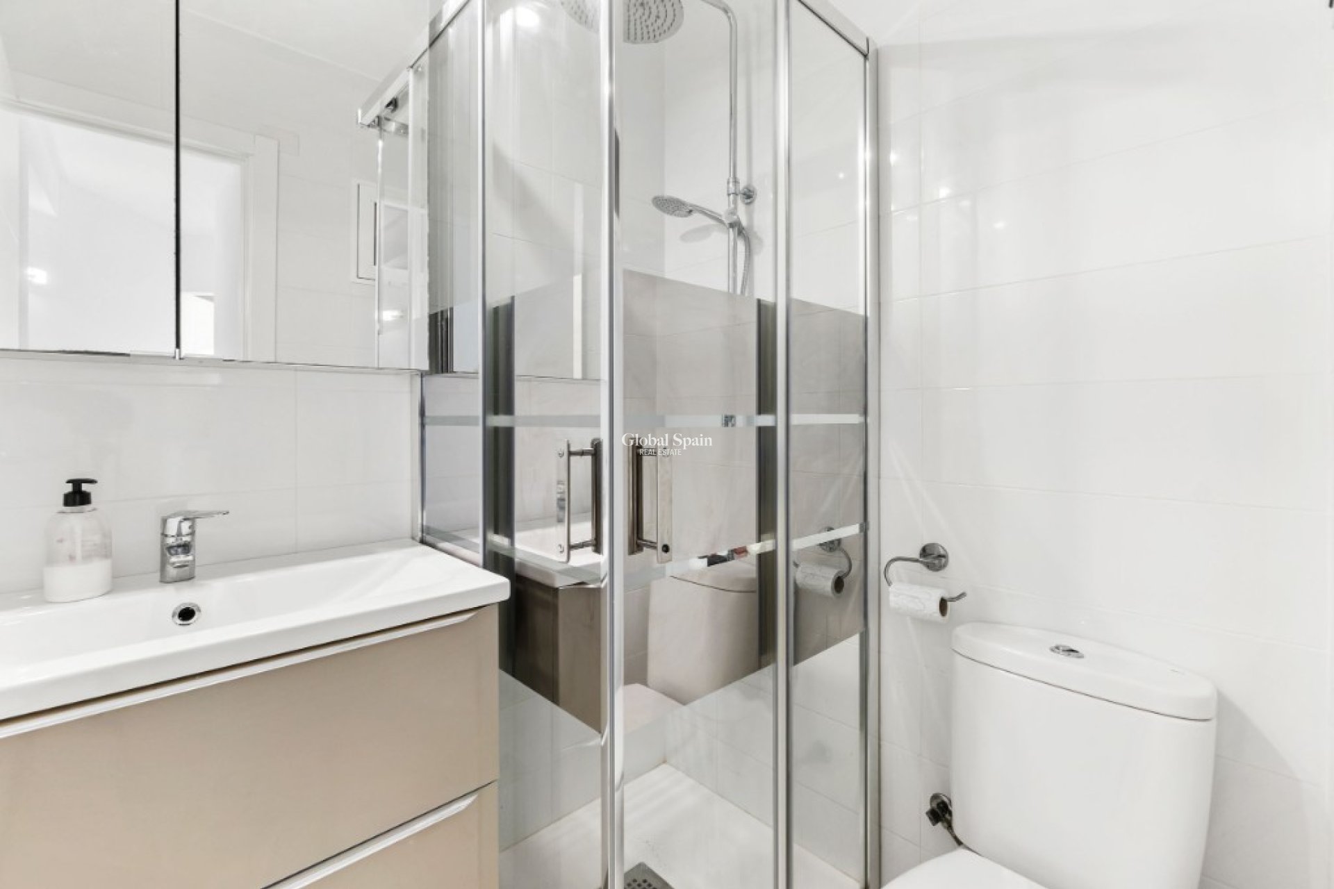 Odsprzedaż - Apartament -
CAMPOAMOR