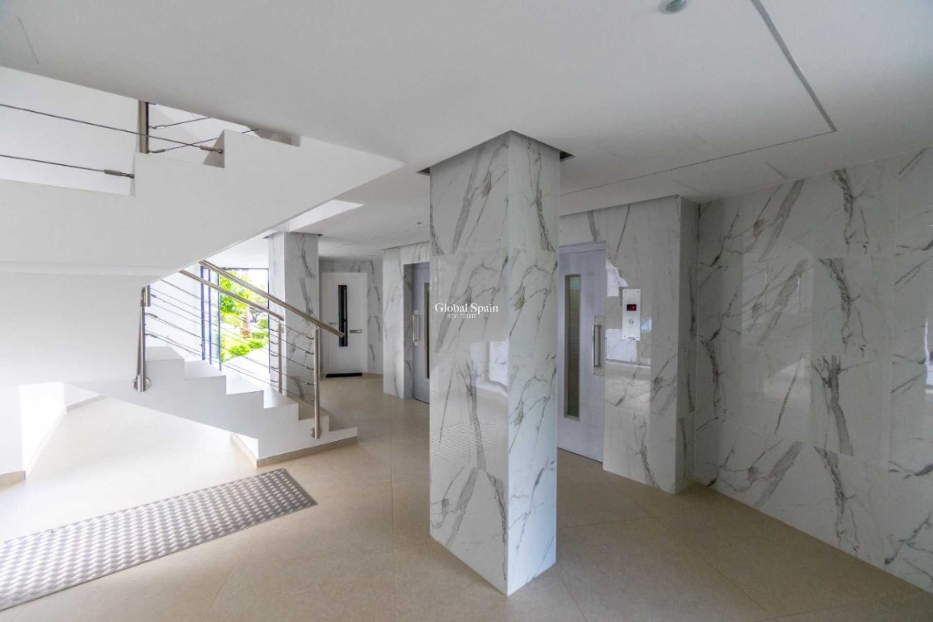 Odsprzedaż - Apartament -
CAMPOAMOR