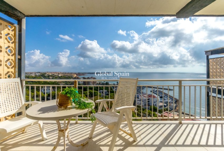 Odsprzedaż - Apartament -
CAMPOAMOR