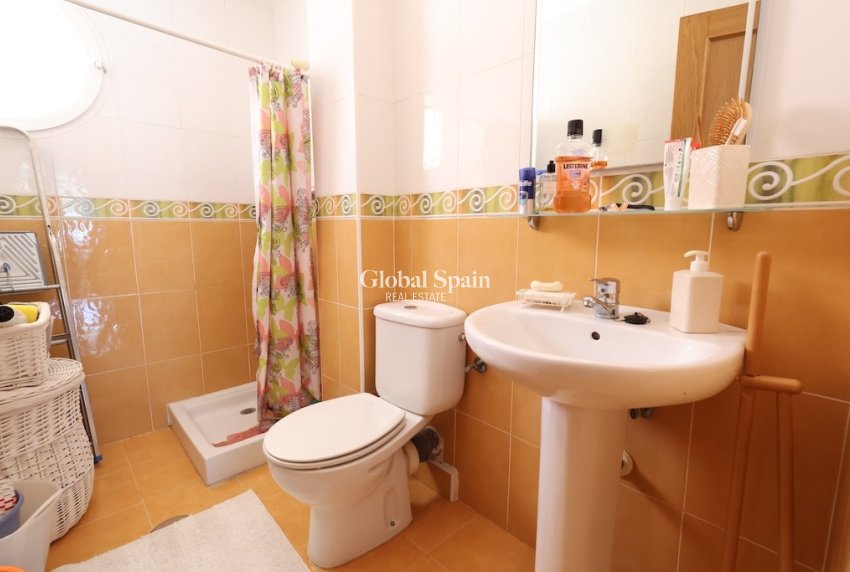 Odsprzedaż - Apartament -
Costa Blanca - Orihuela Costa