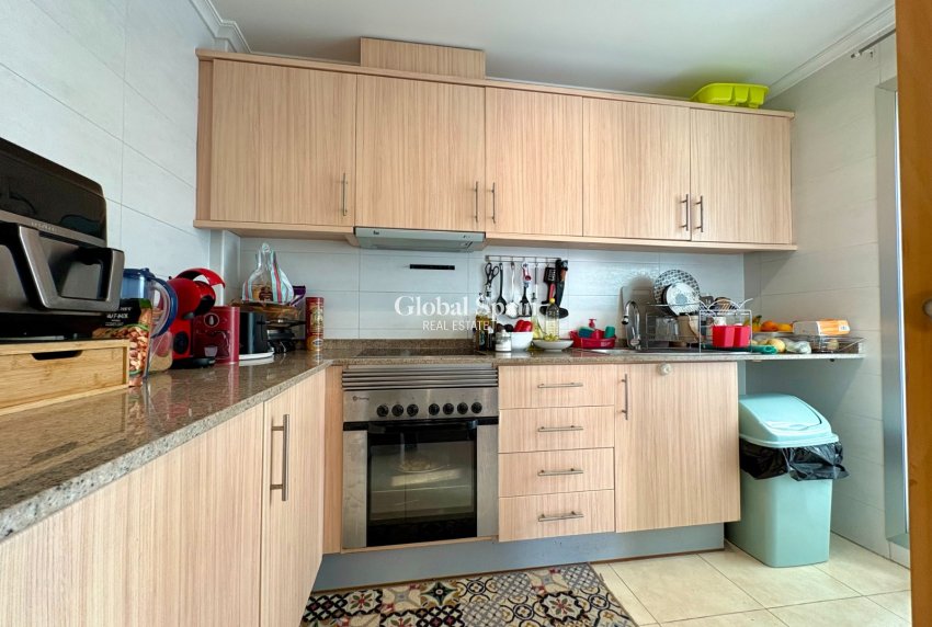 Odsprzedaż - Apartament -
DENIA - Center