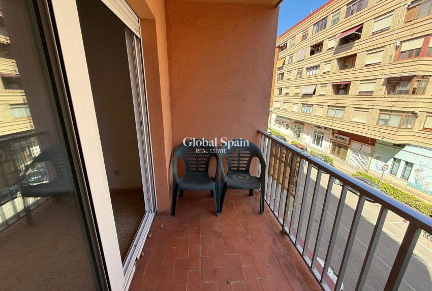 Odsprzedaż - Apartament -
DENIA - Center