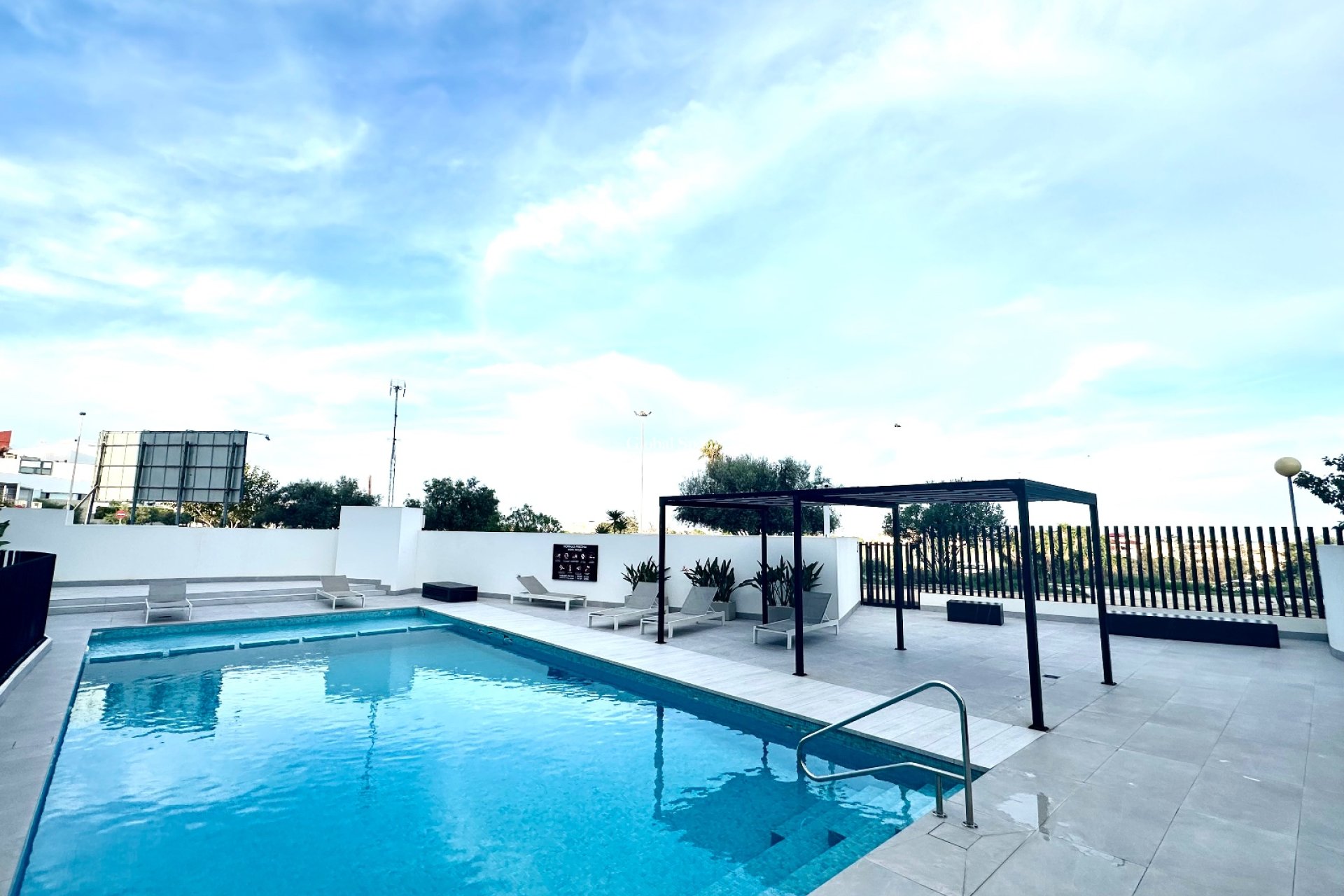 Odsprzedaż - Apartament -
GUARDAMAR DEL SEGURA - Guardamar De La Segura