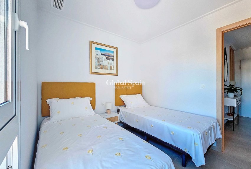 Odsprzedaż - Apartament -
GUARDAMAR DEL SEGURA - Guardamar del Segura