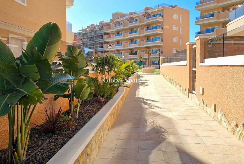 Odsprzedaż - Apartament -
GUARDAMAR DEL SEGURA - Guardamar del Segura