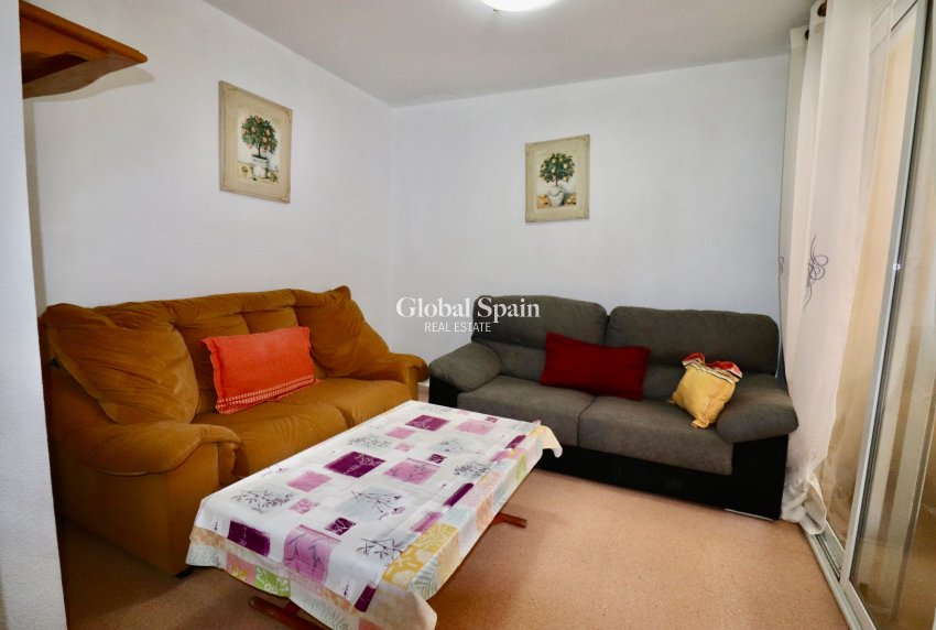 Odsprzedaż - Apartament -
GUARDAMAR DEL SEGURA