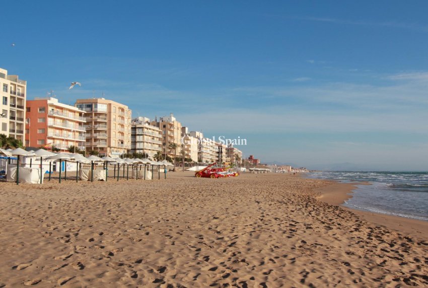 Odsprzedaż - Apartament -
GUARDAMAR DEL SEGURA