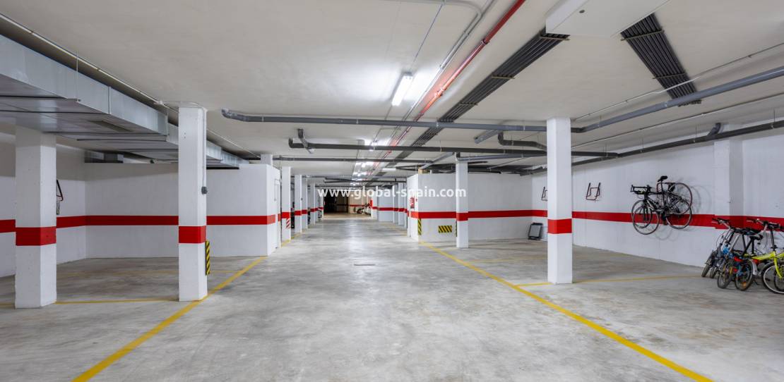 Odsprzedaż - Apartament - Guardamar del Segura - 
