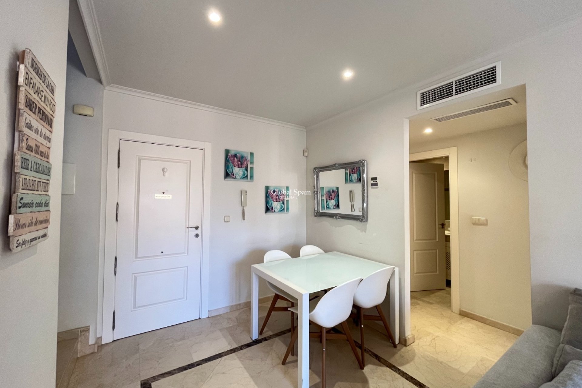 Odsprzedaż - Apartament -
LOS ALCÁZARES - Los Narejos